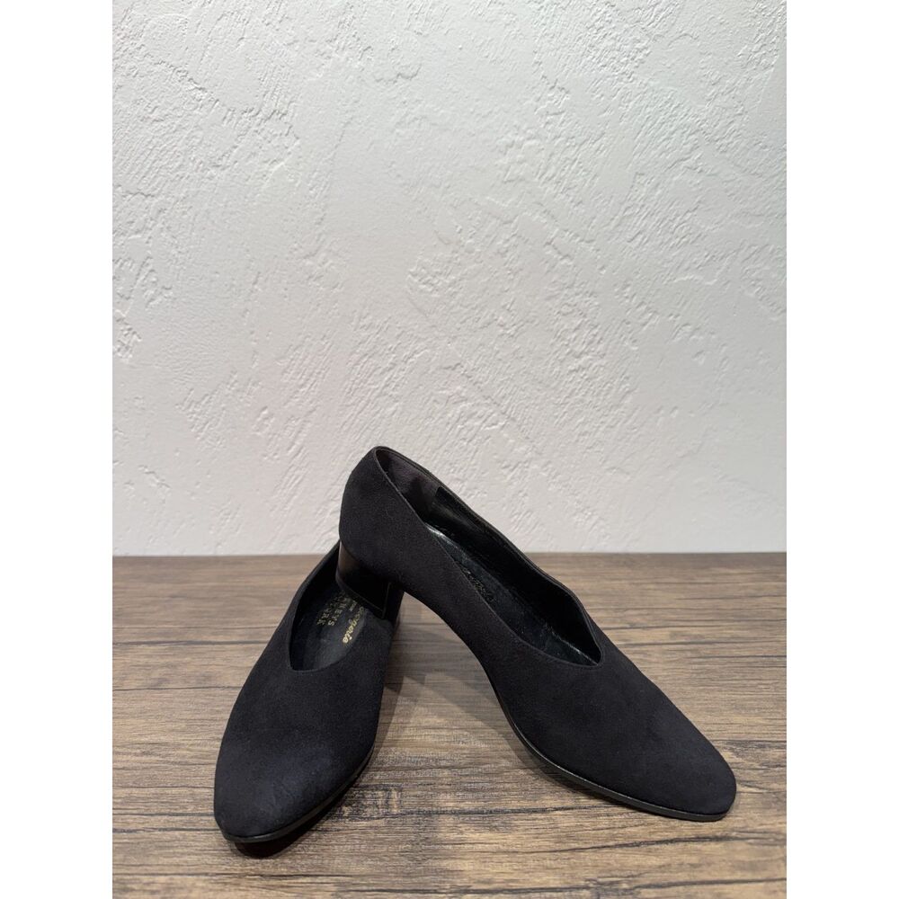 Vintage Black Suede Heels Robert Clergerie Barneys Made in France (6AA Narrow)